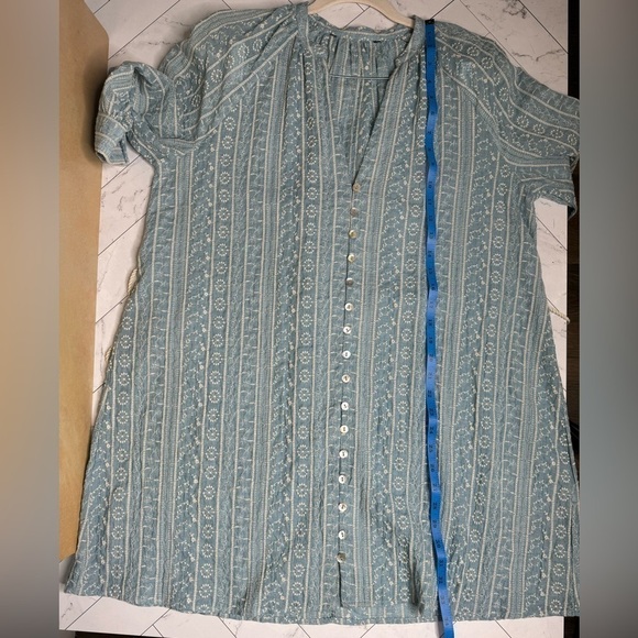 Zara Belted Embroidered Dress - Effortless Style with Bohemian Flair - Picture 8 of 11